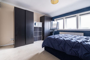 Bedroom- click for photo gallery